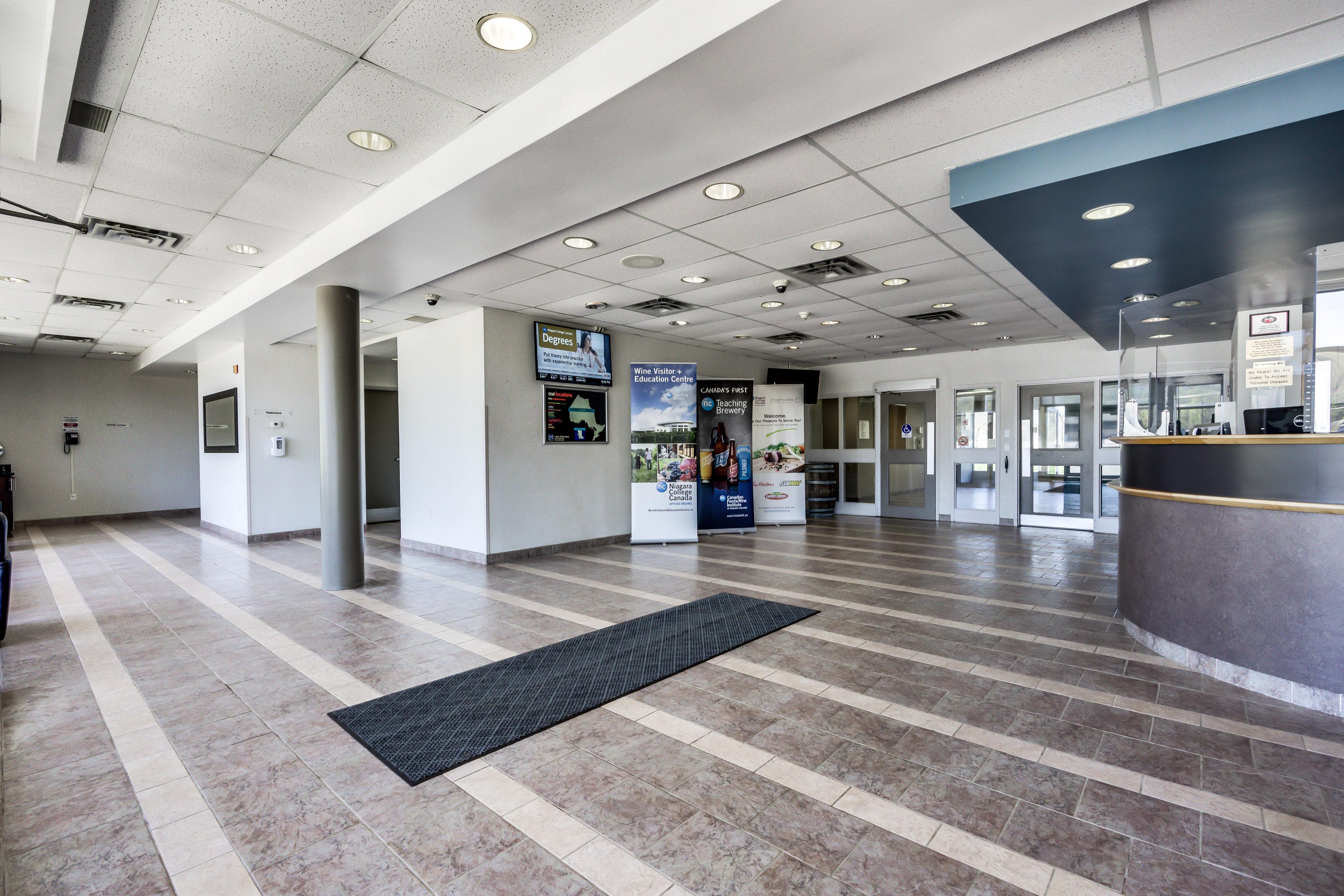 Residence&Conference Centre - Niagara-on-the-Lake Sainte-Catherine Extérieur photo