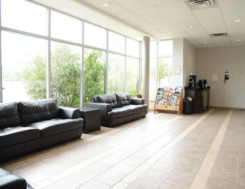 Residence&Conference Centre - Niagara-on-the-Lake Sainte-Catherine Extérieur photo
