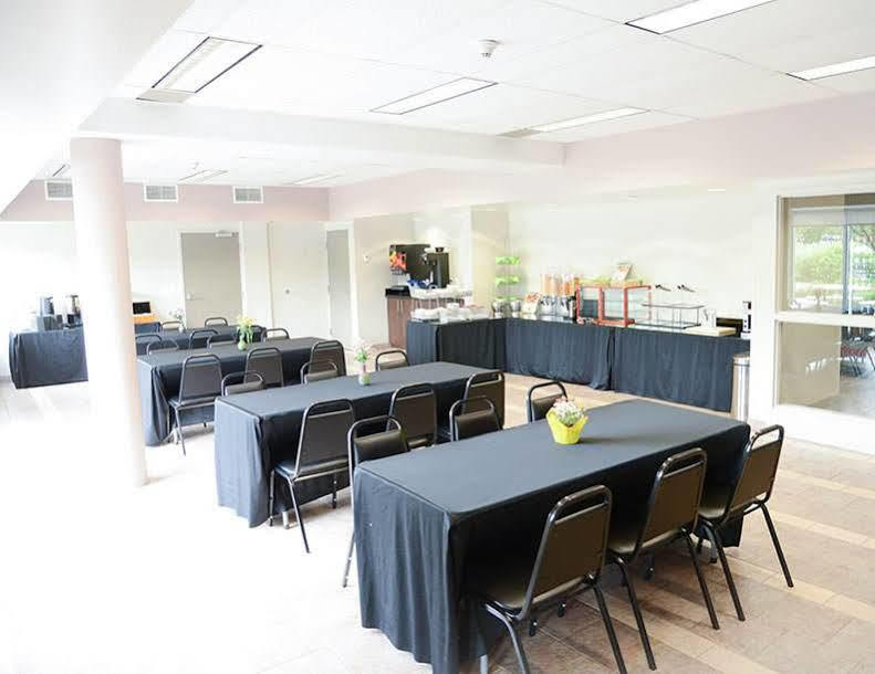 Residence&Conference Centre - Niagara-on-the-Lake Sainte-Catherine Extérieur photo